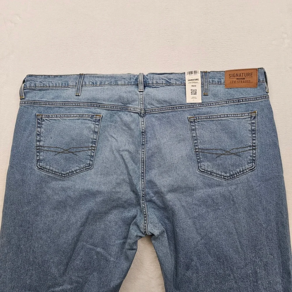 Signature Levi Strauss Mens 48x31‎ Blue Light Wash Loose Fit Jeans Denim New